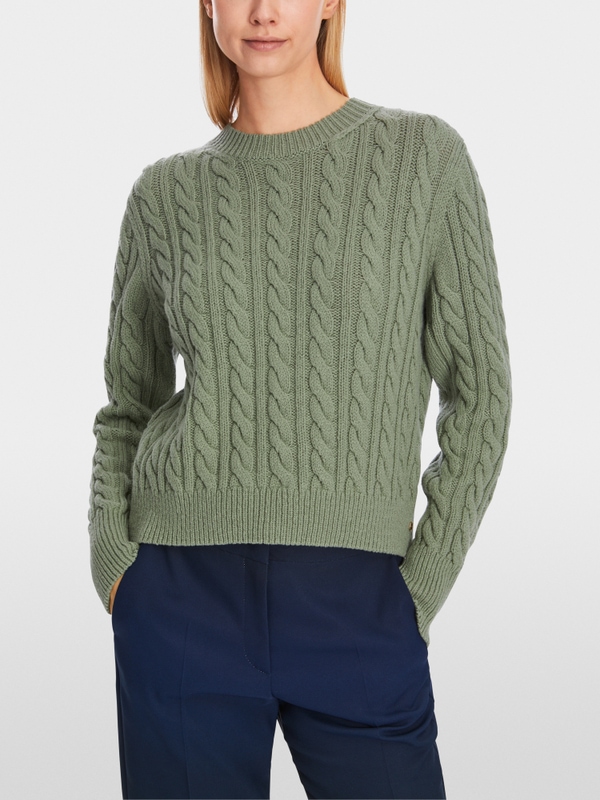 Pull torsadé Knitted in Germany