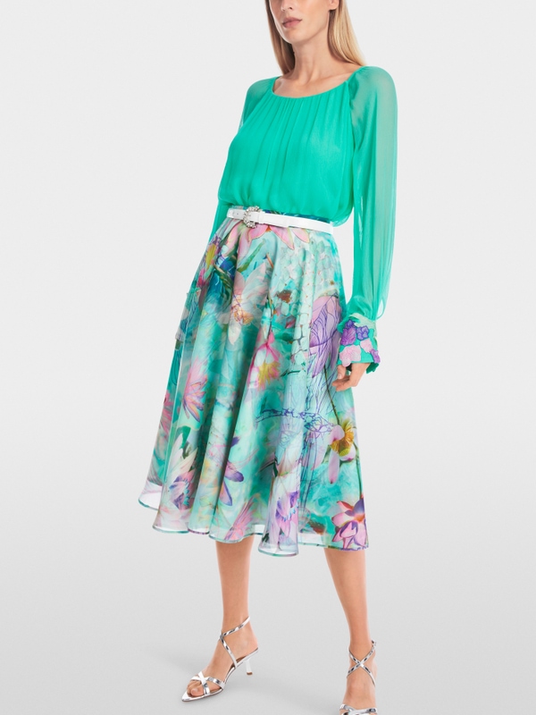 Overhemdblouse van fijne viscosecrêpe