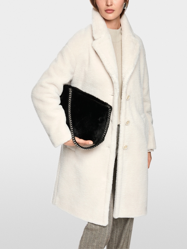 Fake fur jas in oversized model