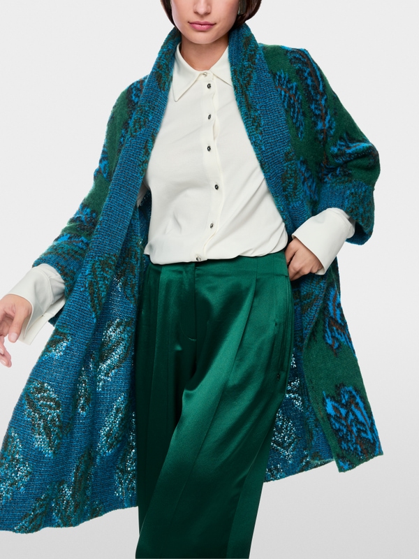 Knitted in Germany jacquard cape coat