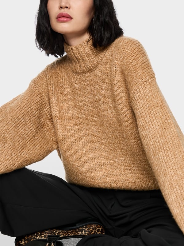 Kuscheliger Pullover Knitted in Germany