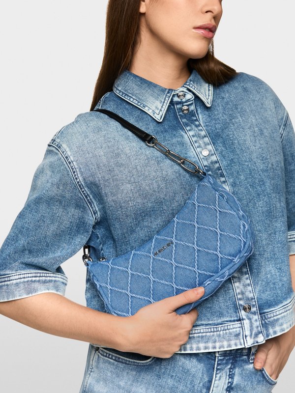 Schultertasche aus Denim