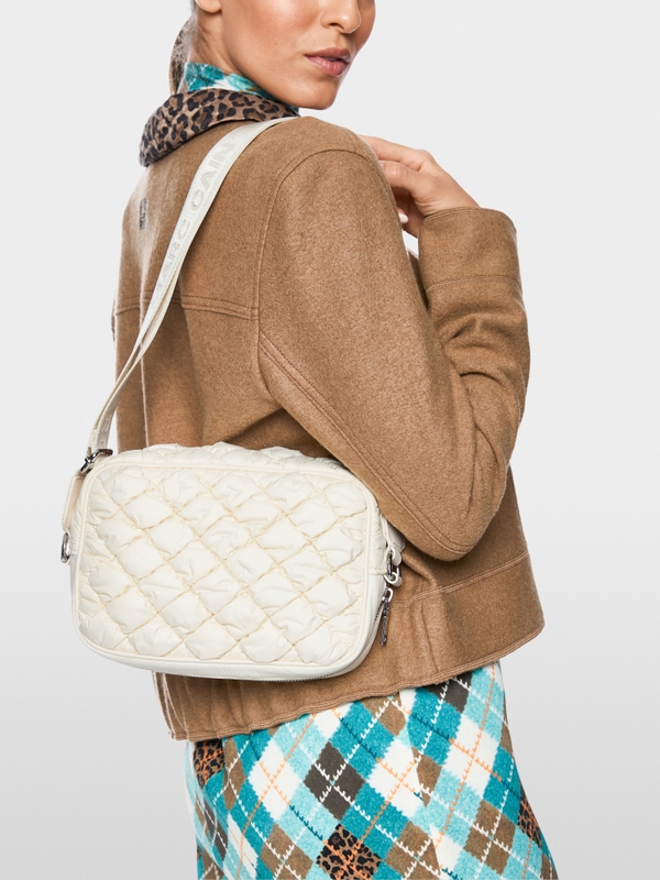 Shoulder bag with adjustable strap