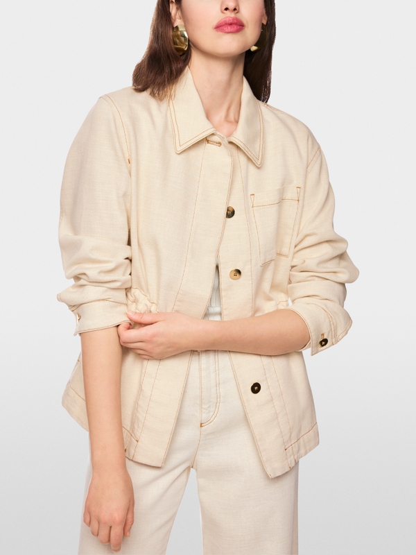 Fitted jacket with shimmer effect