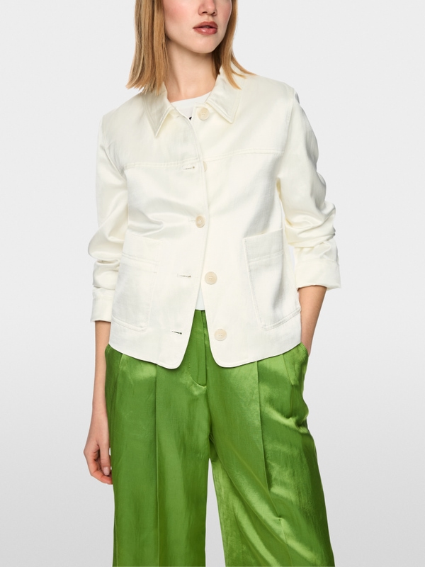 Shimmering material mix jacket