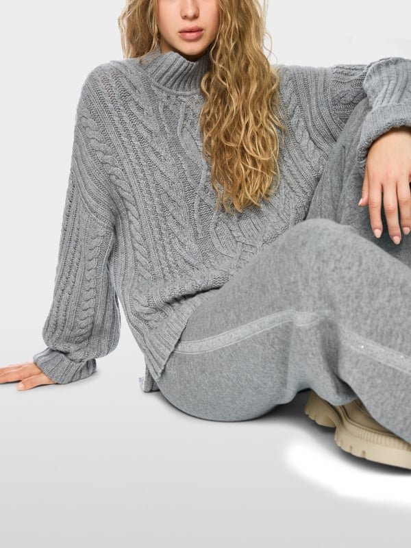 Zopfstrickpullover Knitted in Germany
