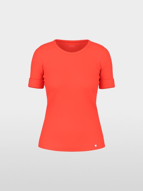 Slim-fit T-shirt with 3/4 sleeves