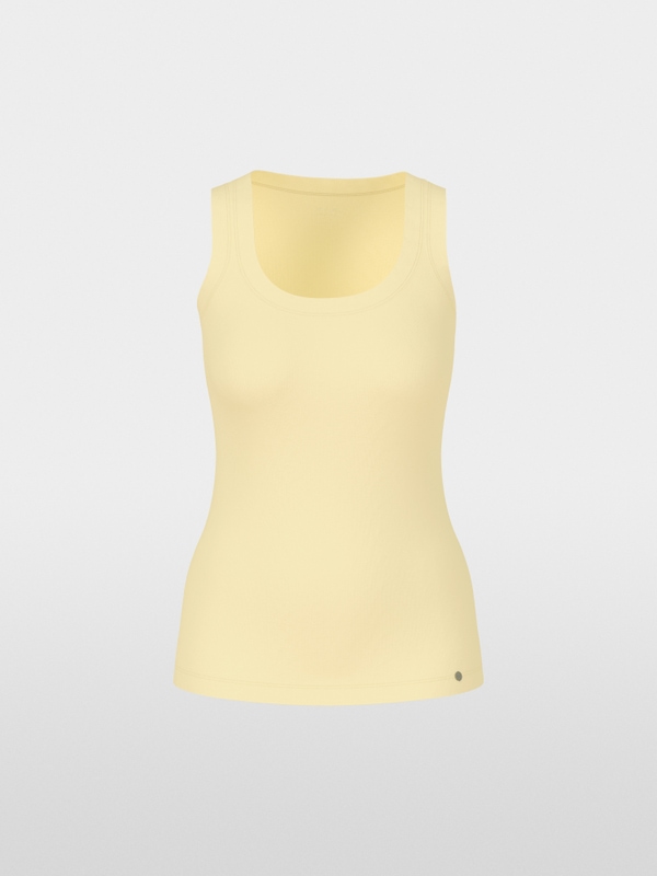 Slim-fit top