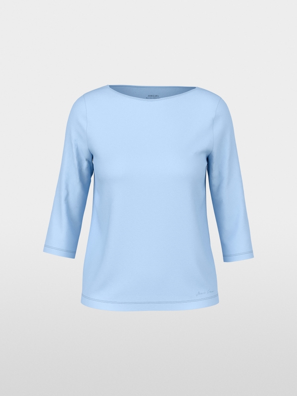 T-shirt with boat neck