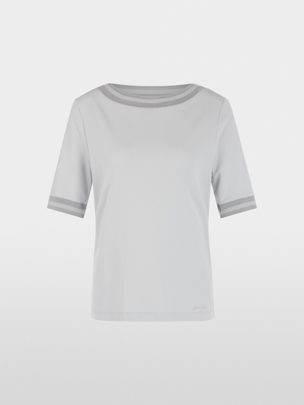 T-shirt with boat neck