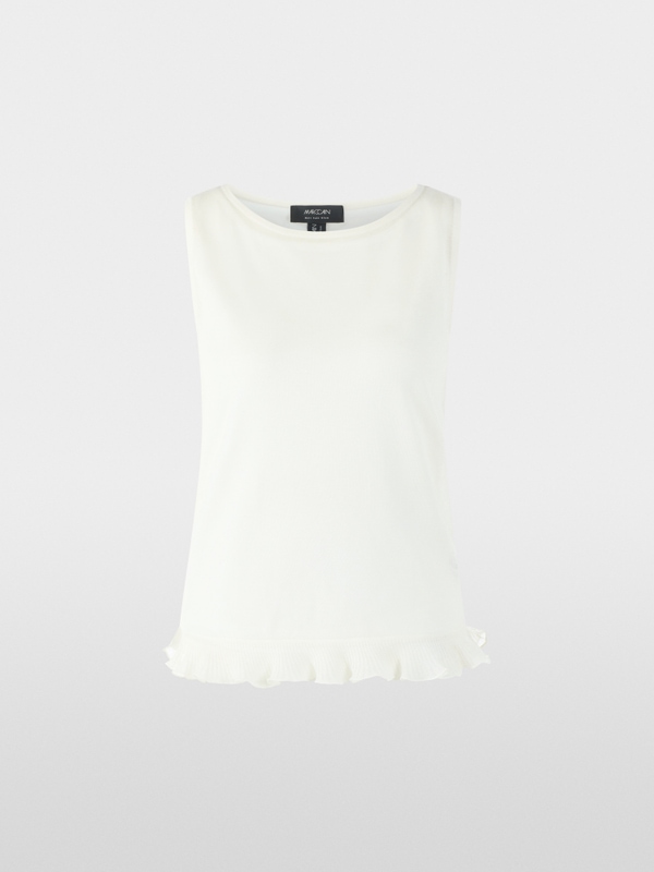 Sleeveless knit top with ruffle