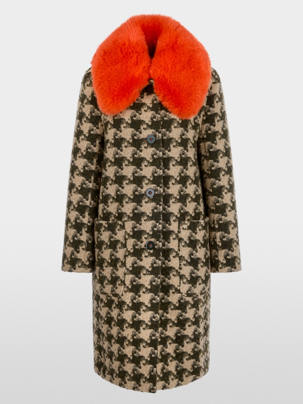 Houndstooth coat with faux fur collar