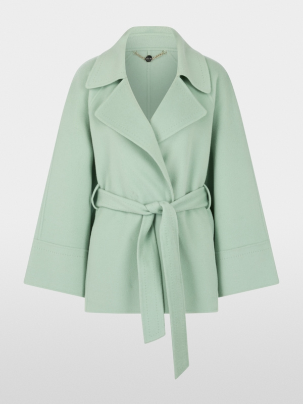 Short wool coat