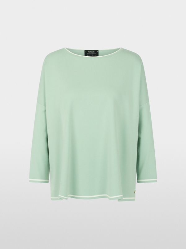 Pull en maille fine tricoté en Allemagne