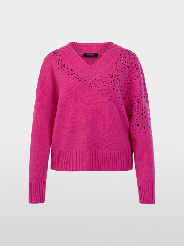 Elegant jumper with rhinestone details