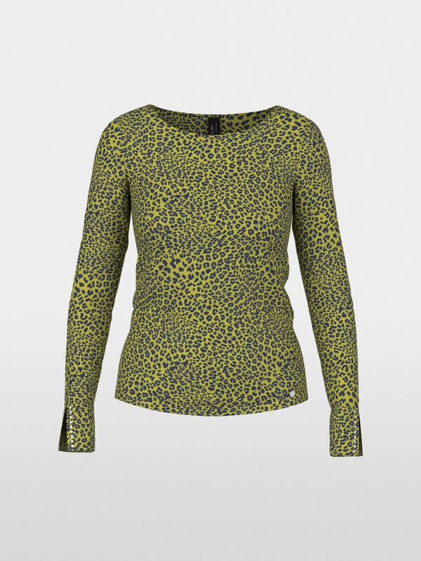 Long-sleeved shirt with leopard print