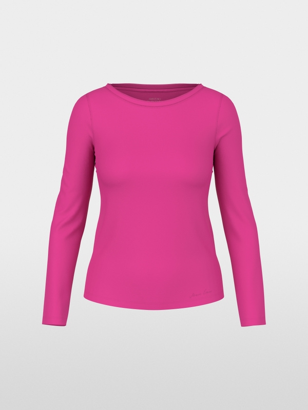 Shirt with silk neck trim