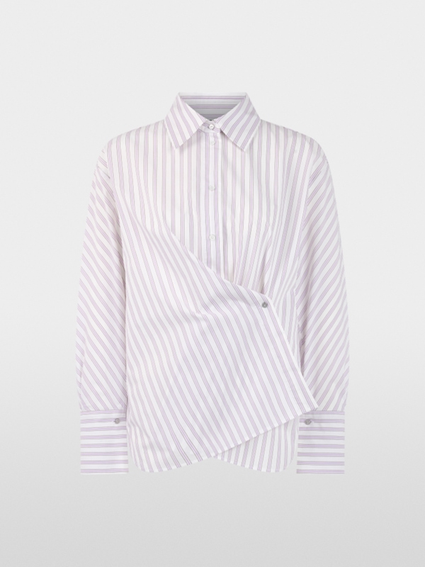 Wrap blouse in a modern layered look