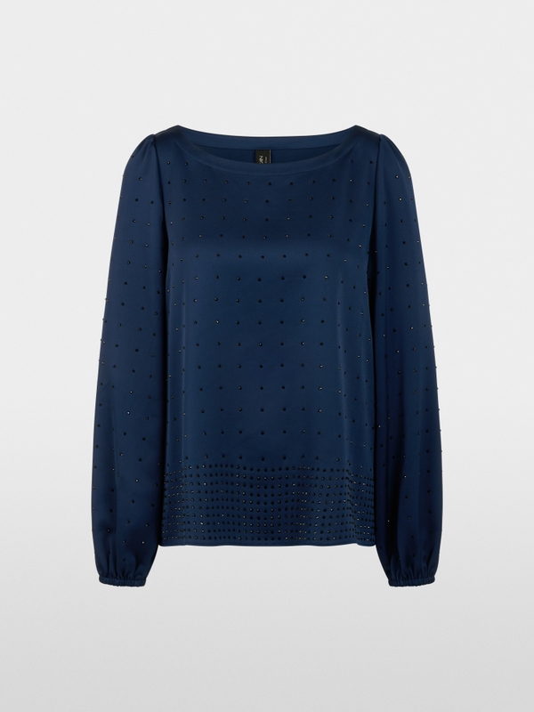 Chemisier ample orné de strass thermocollants