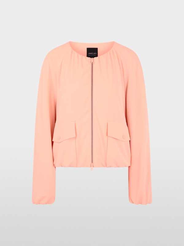 Blouson féminin avec fronces