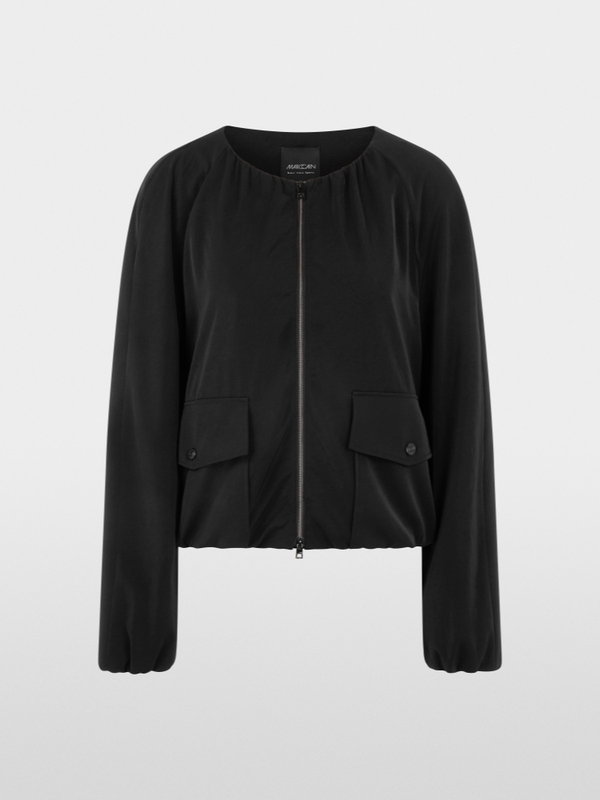 Blouson féminin avec fronces