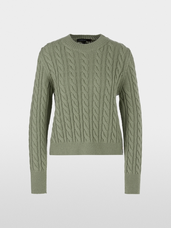 Pull torsadé Knitted in Germany