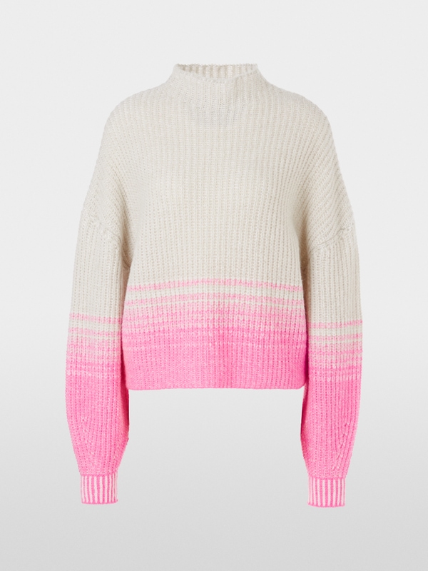 Oversized-Pullover Knitted in Germany