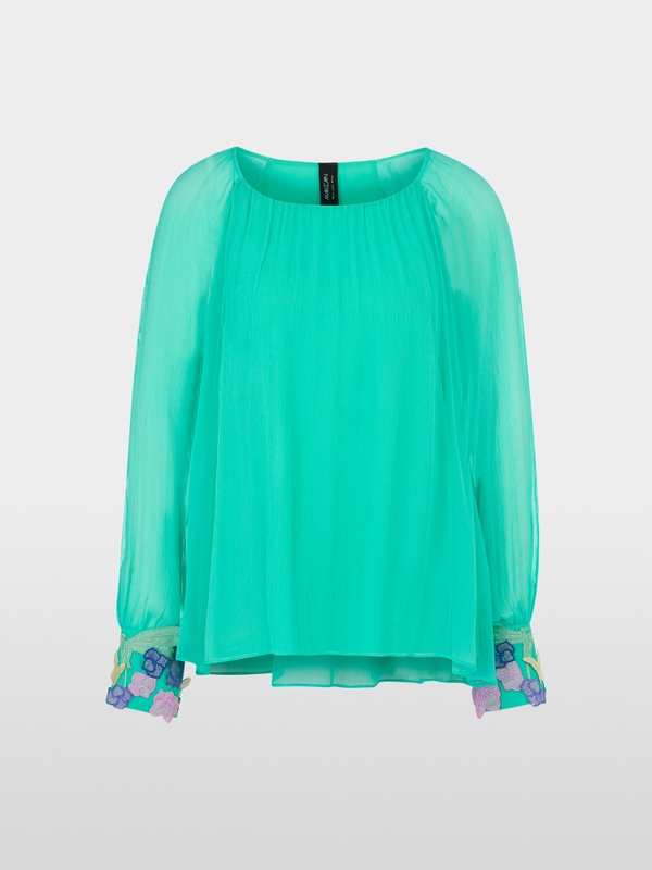 Overhemdblouse van fijne viscosecrêpe