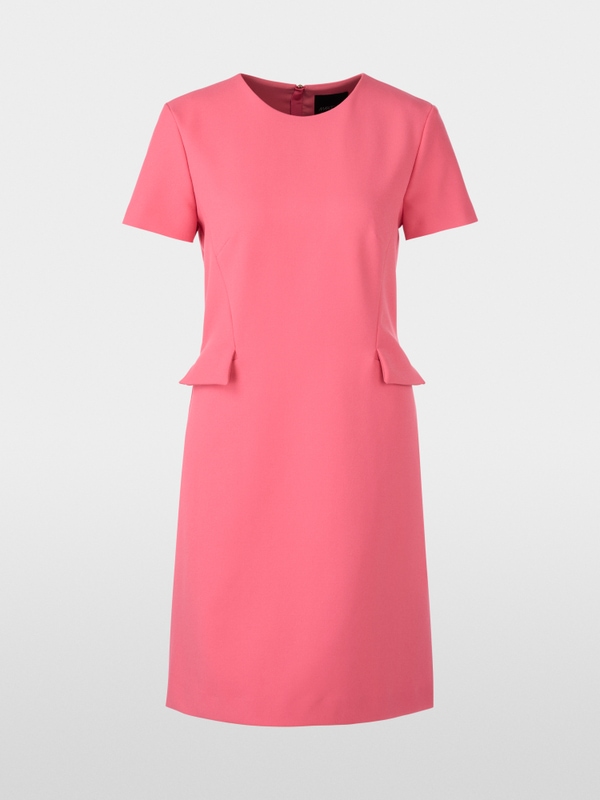 Klassisches Kleid