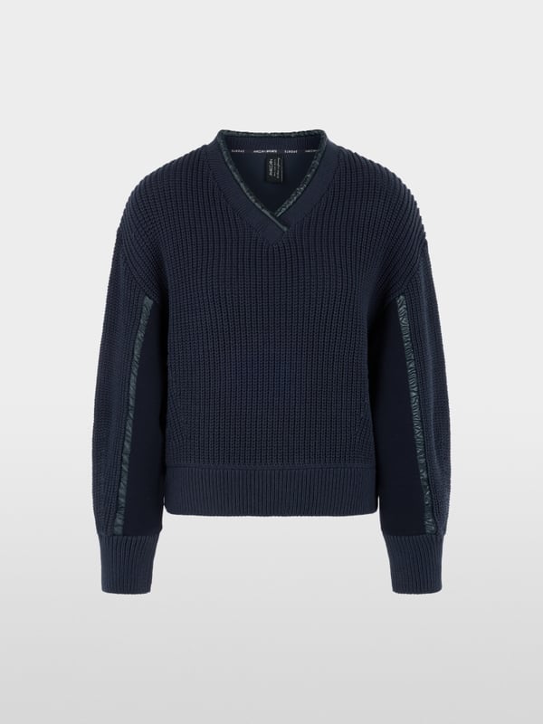 Grobstrickpullover Knitted in Germany