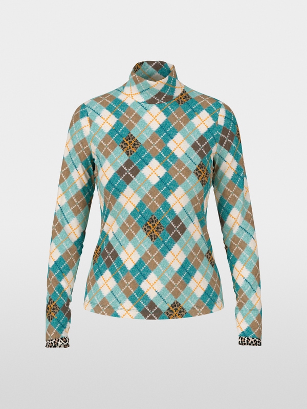 Fitted long-sleeved turtleneck shirt