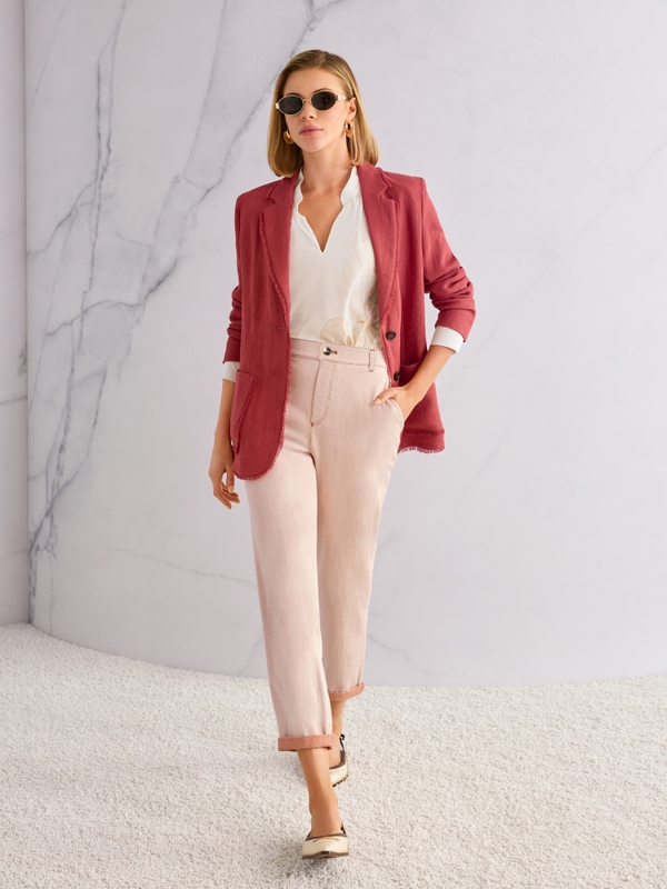 Summer blazer made of linen and viscose