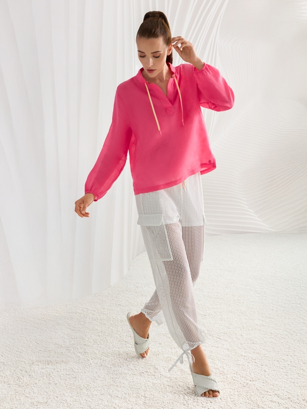 Long-sleeved blouse in ramie