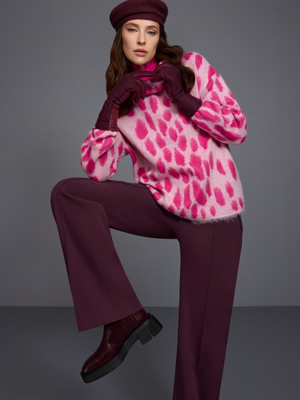‘Knitted in Germany’ elegant jumper