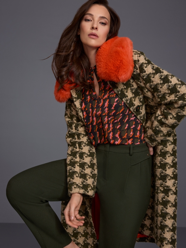 Abstract houndstooth blouse