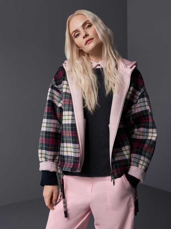 Reversible jacket with quilted hood