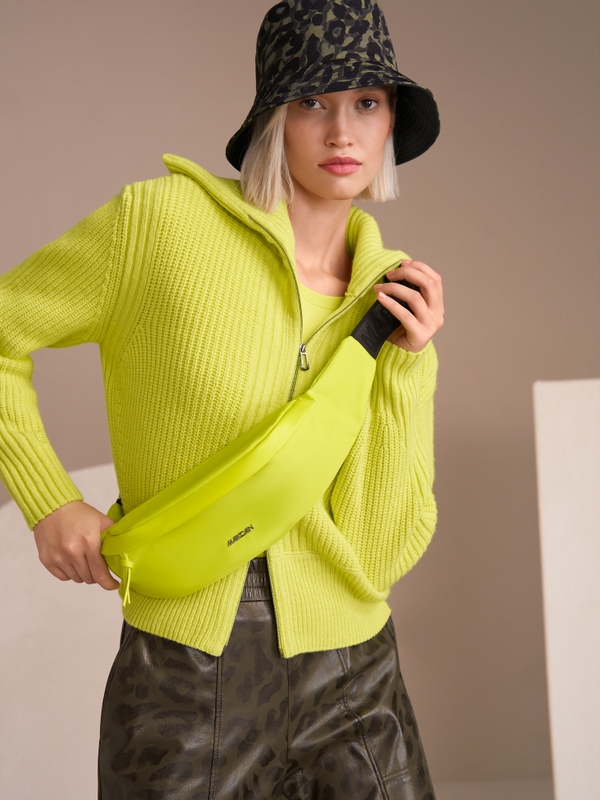 Cardigan à col Knitted in Germany