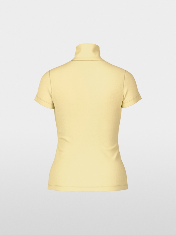 Plain T-shirt with short sleeves