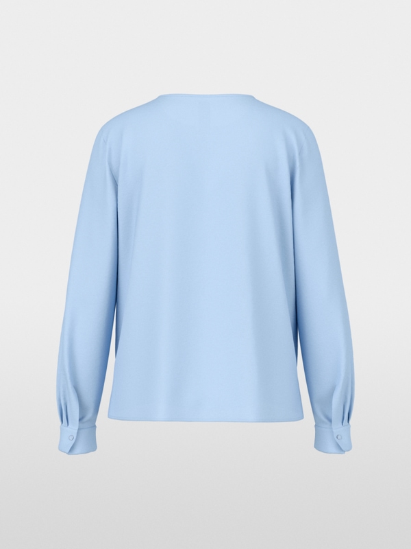 Casual blouse with concealed buttoning