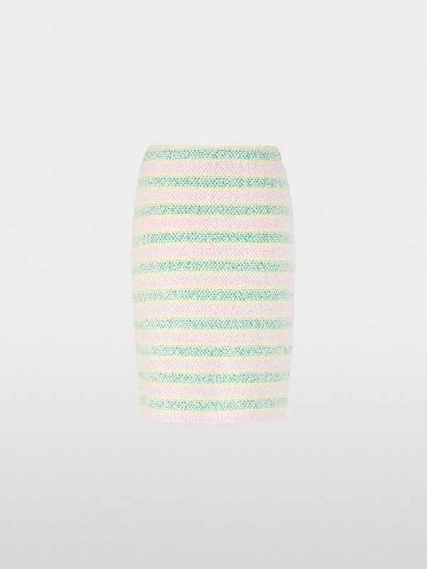 Jupe bouclée tricotée en Allemagne