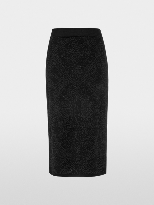 Rock Knitted in Germany