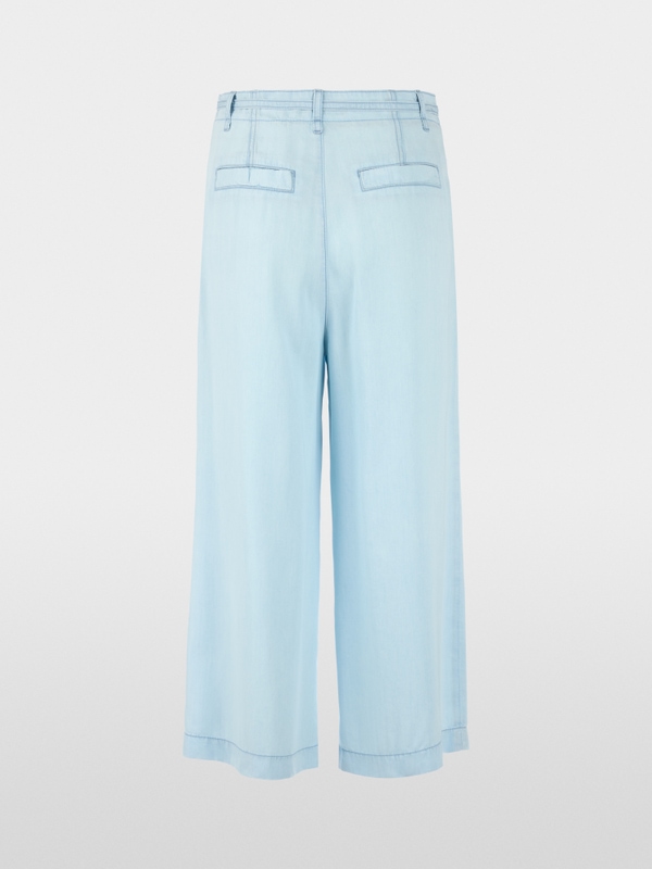 WAUKEE ‘Rethink Together’ jeans