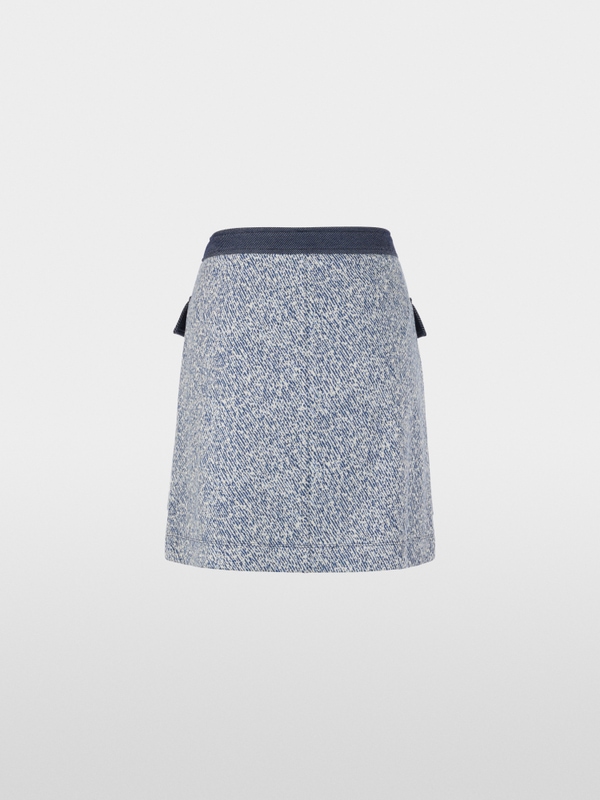 Short skirt made from stretch viscose