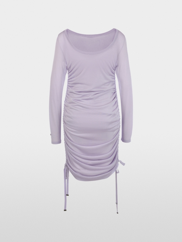 Fitted dress with gathers