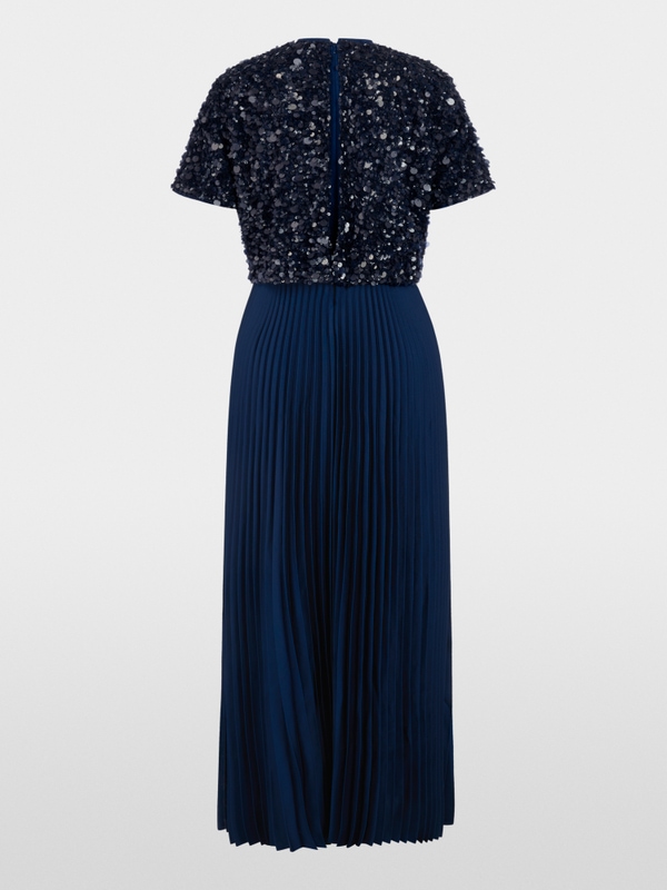 Maxi dress with sequins and pleats