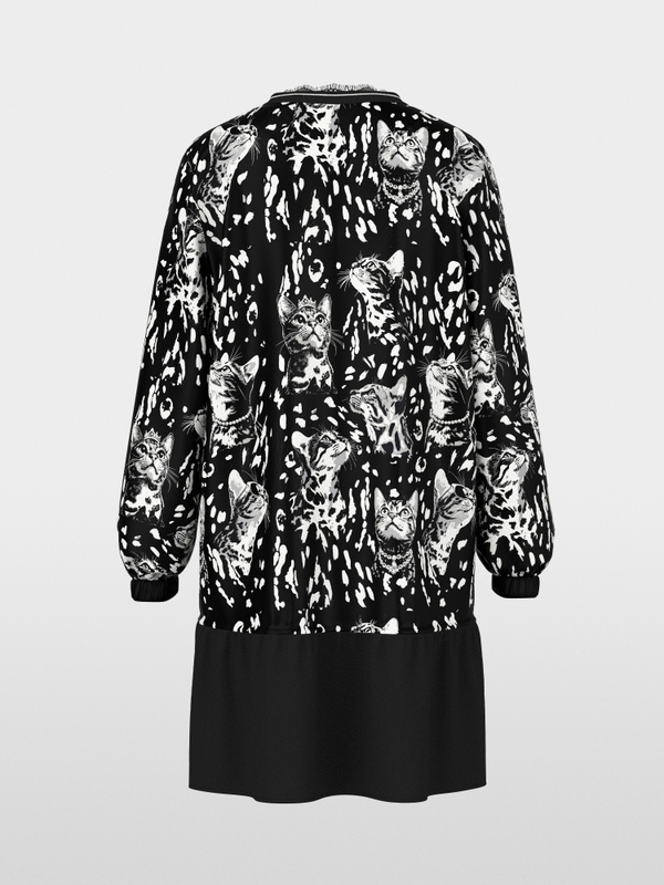 Dress with print and flounce