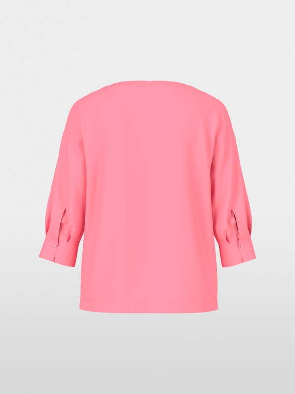 T-shirt with mid-length sleeves