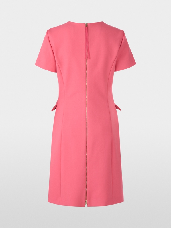 Klassisches Kleid