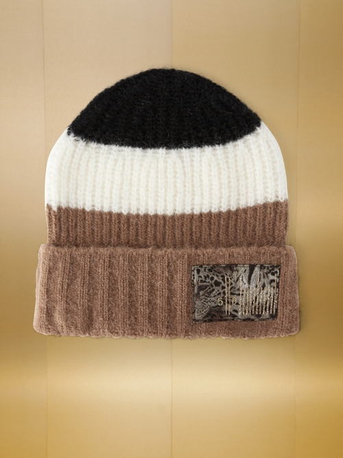 Bonnet tricoté en Allemagne