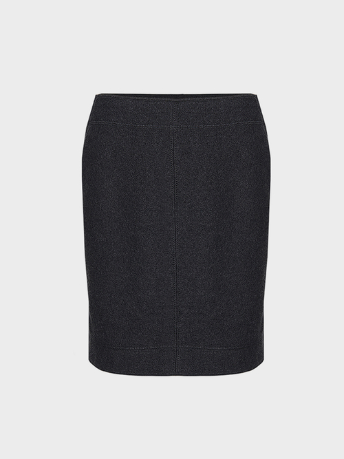 Skirt with clean lines